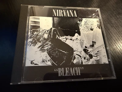 NIRVANA - Bleach  (CD, UK, 1990)  MINT-/MINT- - Bild 1 von 4