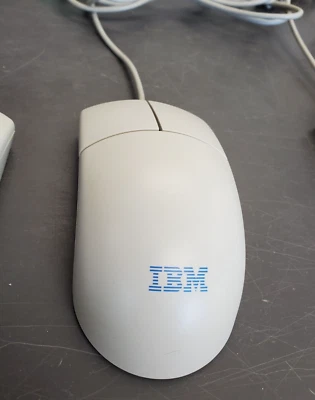 IBM 2-BUTTON PS/2 MOUSE - 24P0381   MODEL: MU29J - Image 1 of 2
