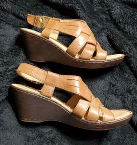 BORN Wedge Sandals Brown Leather 8M Women's Buckle Closure F65006 CBFA19 - Picture 1 of 10