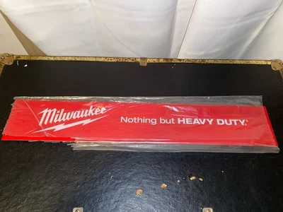 老式密尔沃基工具除重型工具零售展示塑料标志 — 第 1/4 张图片