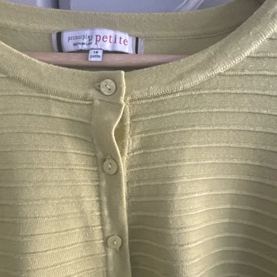 Ladies Principles Petit Green Cardigan Size 18 - Image 1 of 4