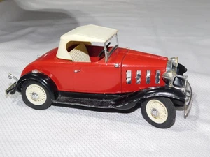 1932 Chevrolet Roadster Metallbausatz HUBLEY 862k-350 Oldtimer gebaut - Bild 1 von 5