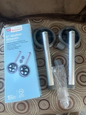 "Ruedas Walgreens de 5"" con tapas deslizantes WRX926097R" Foto 1 de 3