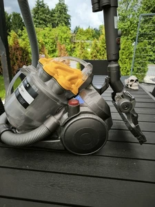 Dyson DC29 origin, beutelloser Staubsauger + Bodenbürste, DC 29 mit 1400W, HEPA - Bild 1 von 4
