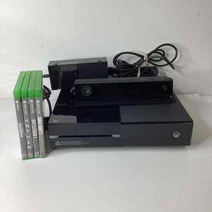 Microsoft Xbox One Modelo 1540 - 500GB - Negro + 4 Juegos + Kinect (Sin Mando) - Imagen 1 de 9