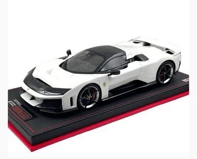 Ferrari 1/18 F80 Bianco Italia Mr 1/18 - Immagine 1 di 4