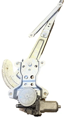 Suzuki SX-4 WINDOW REGULATOR MOTOR PASSENGER FRONT SIDE 2010 - Image 1 of 4