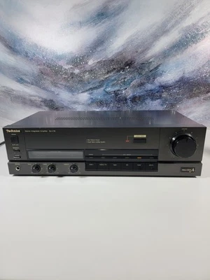 Amplificador integrado estéreo Technics SU-V78 Foto 1 de 4