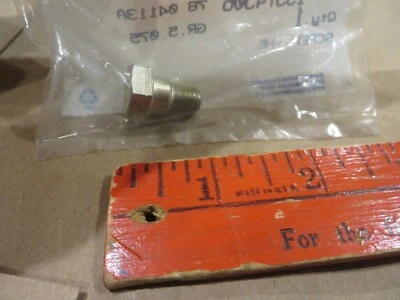 OEM # 15574506 GM General Motors DELCO OEM new BRAKE CALIPER MOUNTING BOLT REAR - Image 1 of 2