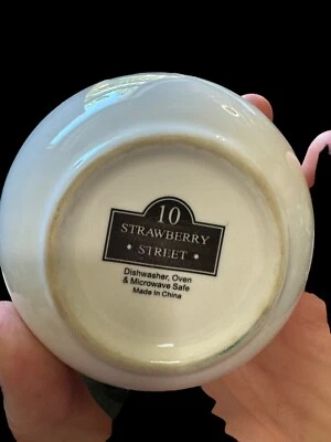 10 STRAWBERRY STREET ROUND FROST SOLID WHITE LIDDED PORCELAIN SUGAR BOWL DISH  - Image 1 of 4