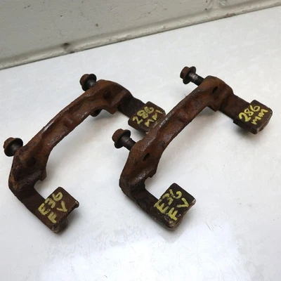 PAR DE PORTAFRENOS DELANTEROS BMW E36 320i 325i 323i 328i ventilados 286 mm Foto 1 de 4