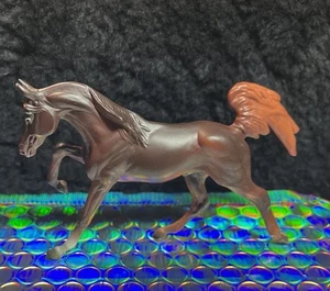 Breyer HORSE Darley Arabian 6058 Deluxe Horse Collection Stablemate 2020 Model - Picture 1 of 4