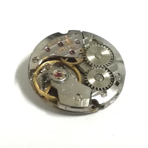 Replacement Movement CYMA 13 Incomplete for Pieces Axle Of Steering Wheel Broken - Picture 1 of 4