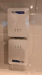 NETGEAR Powerline AV500 Adapter Kit (2 Powerline Adapters XAV5001) - Picture 1 of 5