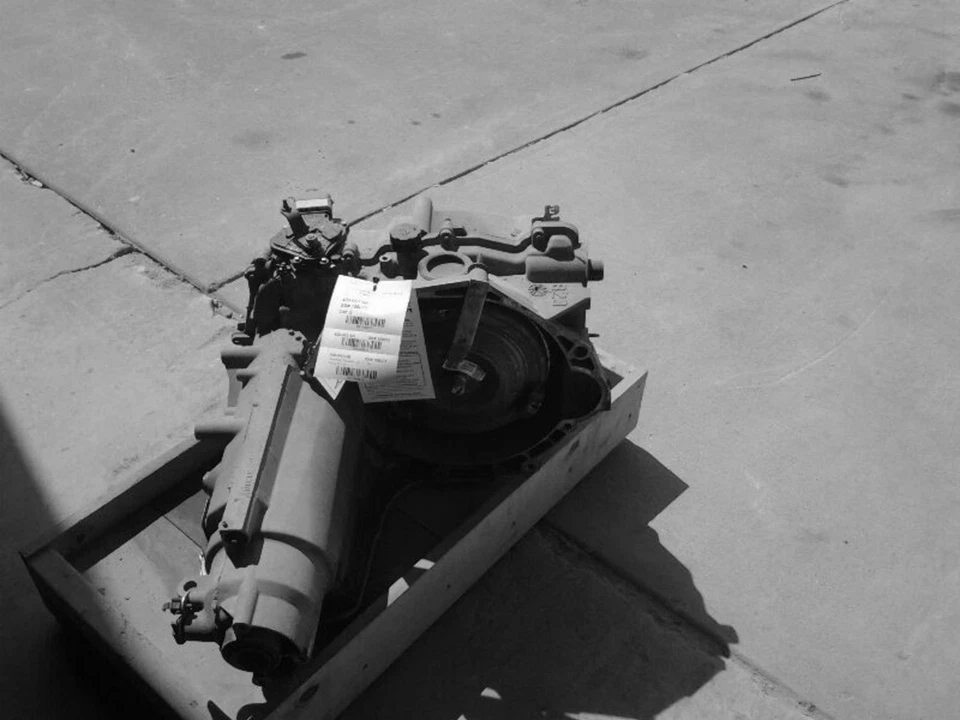 Used Automatic Transmission Assembly fits: 2005 Chevrolet Cavalier AT 2.2L from - Imagem 1 de 1