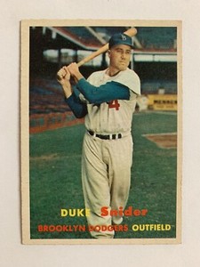 1957 Topps #170 Duke Snider Brooklyn Dodgers