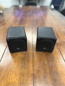 Meyer Sound MM-4XP Speakers - Picture 1 of 4