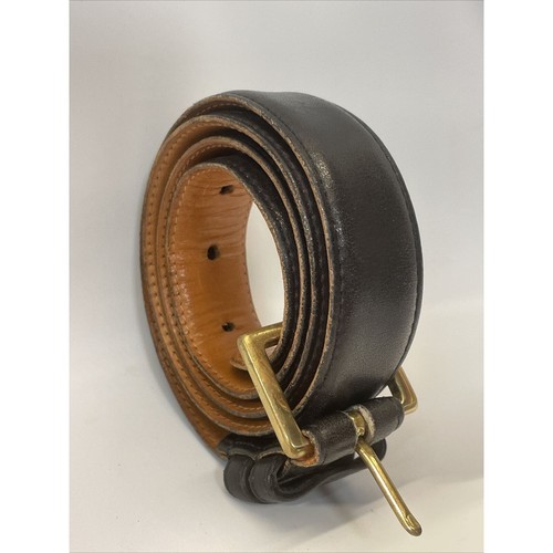 Cintura Coach in vera pelle di mucca e fibbia in ottone massiccio. Taglia 36.