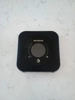 NETGEAR Nighthawk M1 MR1100(带IMEI MAGIC)IMobile热点路由器-(AT&T) — 第 1/2 张图片