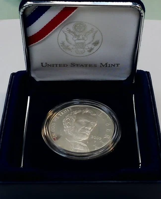 2009 Abraham Lincoln Commemorative Proof Silver Dollar Coin (510.1) - Image 1 of 4