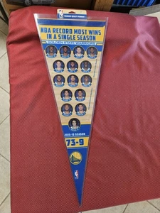 Golden State Warriors NBA 12 x 30 Filz Wimpel - 2015-16 REKORDSAISON - NEU/HALTER - Bild 1 von 7