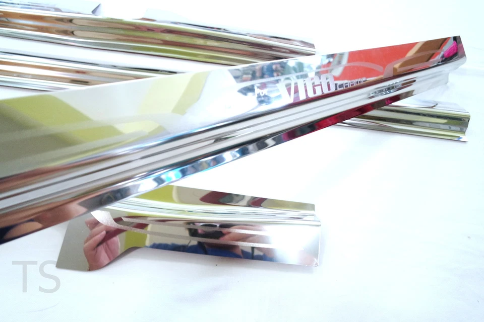 Placa de desgaste de acero inoxidable 2 puertas cabina abierta apta para Toyota Hilux Vigo Champ 2011 13 14 Foto 1 de 4