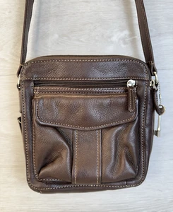 Vintage FOSSIL Brown Pebbled Leather Organizer Travel Cross Body Bag - Picture 1 of 24