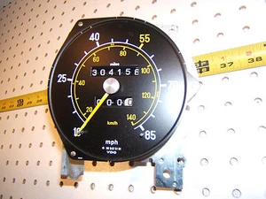 Mercedes W116 80 300SD TurboDiesel cluster 1 Speedometer,304,156 mile,1165425101 - Picture 1 of 12