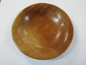 VINTAGE MYRTLE TASMANIA HAND TURNED TABLE BOWL SIGNED TO BASE - Picture 1 of 5