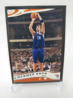 2005-06 Topps Mehmet Okur Black #ed 64/500 - Image 1 of 2