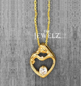 14K Gold 0,12 ct VS/F-G Diamant Mutter & Kind Umarmung Muttertag Anhänger Halskette - Bild 1 von 3