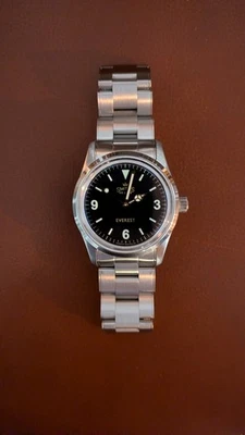 Smiths Everest PRS-25 Gilt Watch with Oyster Style Bracelet, Box, and Papers - Image 1 of 4