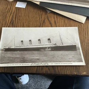 RPPC R M S Olympic con remolcador junto con estadísticas. - Hurst & Co. Liverpool. - Imagen 1 de 7