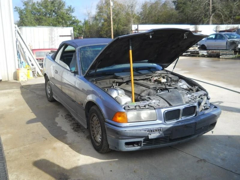 МОТОР СТЕКЛООЧИСТИТЕЛЯ 98 99 BMW 323I - Изображение 1 из 4