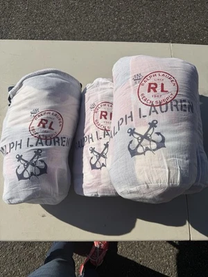 Toallas de playa Ralph Lauren nuevas como nuevas precio de venta sugerido por el fabricante 95 $ Foto 1 de 3