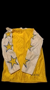 Vintage getragener Jockey Seide gelb weiß blau mit Sternen - Bild 1 von 4