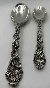 Vintage Godinger Silver Co. Silver plated 2 Pc Serving Spoons Grape Vine - Picture 1 of 7