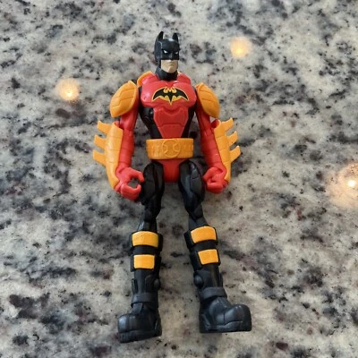Figura de acción Mattel Lava Mission Blaze Buster Batman Power Attack 6" 2012 Foto 1 de 4