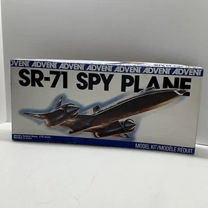 Advent SR-71 Spy Plane 1:72 Scale Plastic Model Airplane Kit #3411 - Picture 1 of 20