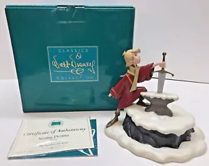 WDCC Disney The Sword in the Stone Wart Arthur Seizing Destiny Box & COA 1236559 - Picture 1 of 12