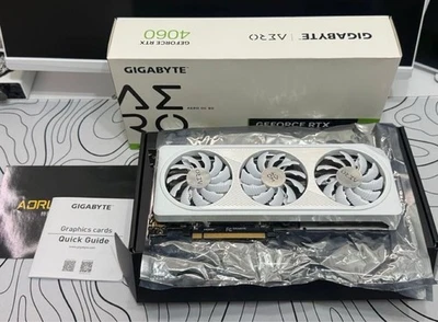 GIGABYTE GeForce RTX 4060 AERO OC 8G Tripla Ventola GPU Bianca Testata Giappone - Immagine 1 di 4