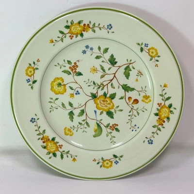 Prato de Salada Versatone by Noritake Lineage 8" Amarelo Floral Aro Verde Japão - Imagem 1 de 4