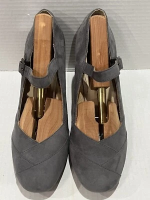 Tacón de gamuza azul hielo Mary Jane de colección para mujer Hush Puppies talla 8,5 Foto 1 de 4