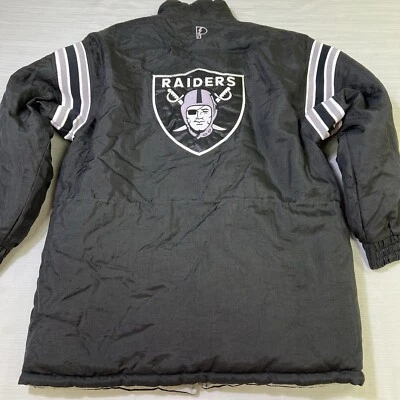 CHAQUETA ACOLCHADA REVERSIBLE DE COLECCIÓN AÑOS 90 NFL OAKLAND RAIDERS JUGADOR PROFESIONAL Talla L SPELLOUT Foto 1 de 4