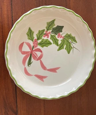 Plato de pastel de cerámica raro Laurie Gates Los Angeles en patrón de cintas y lazos Foto 1 de 3
