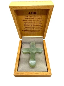 Alaskan Jade Cross Pendant Polar Mountains Nephrite Stone Gift Box Spiritual - Picture 1 of 9
