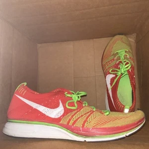 Vintage 2012 Nike Flyknit Trainer University rot elektrisch grün Herren Größe 11,5 - Bild 1 von 24