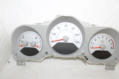 Cuadro de instrumentos velocímetro 06 07 08 PT Cruiser medidores de panel 69.817 millas Foto 1 de 4