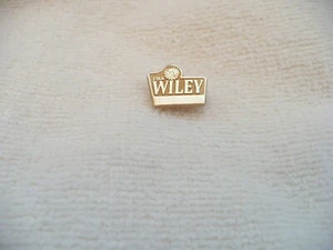 B31-- VINTAGE STAN WILEY PIN TIE TAC #1687 - Picture 1 of 9
