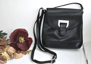 BREE Black Crossbody Natural Leather Bag Clutch Purse Handbag Messenger - Picture 1 of 8